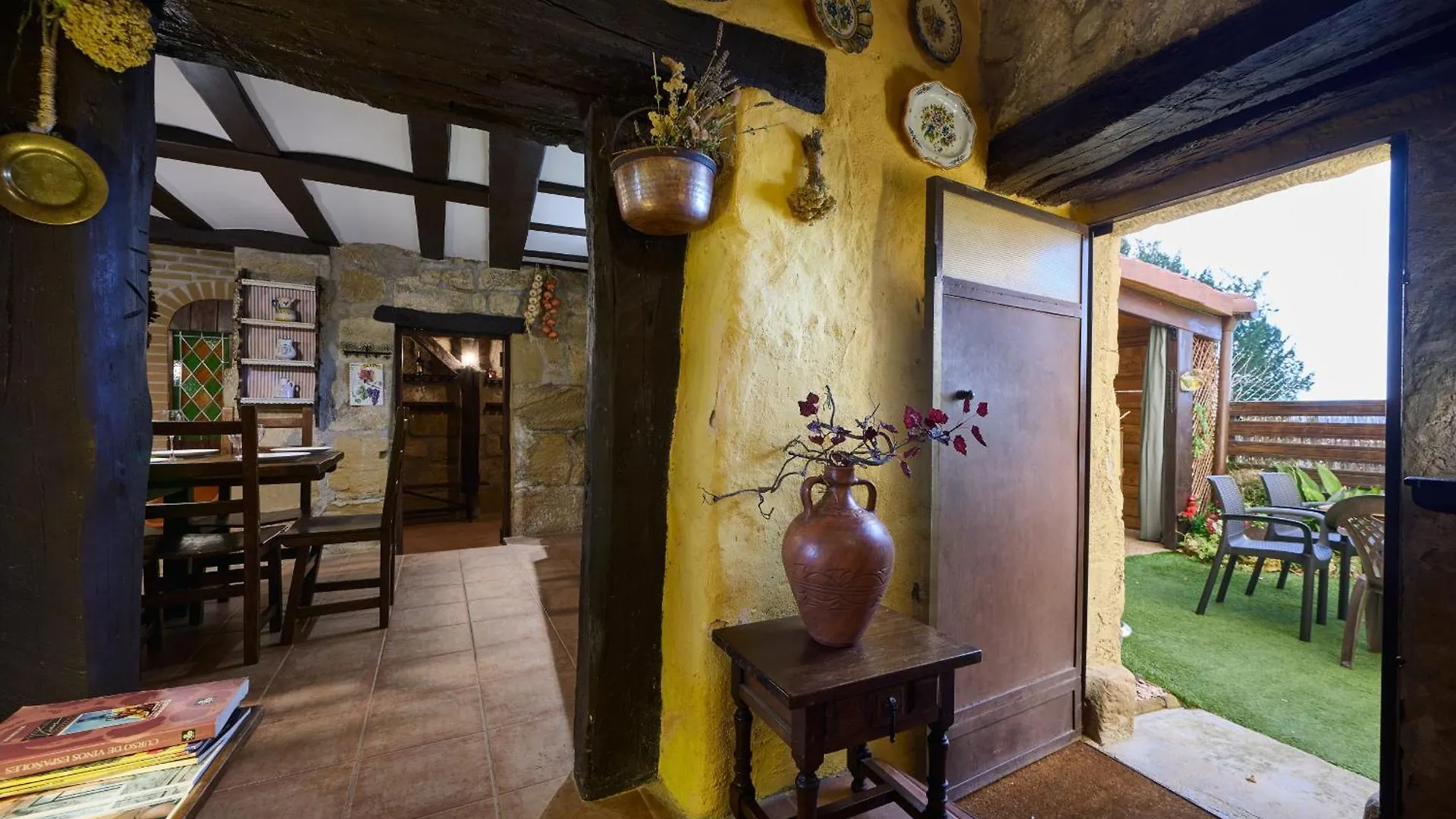 Historic Haven By Fidalsa Villa Labastida 0*,